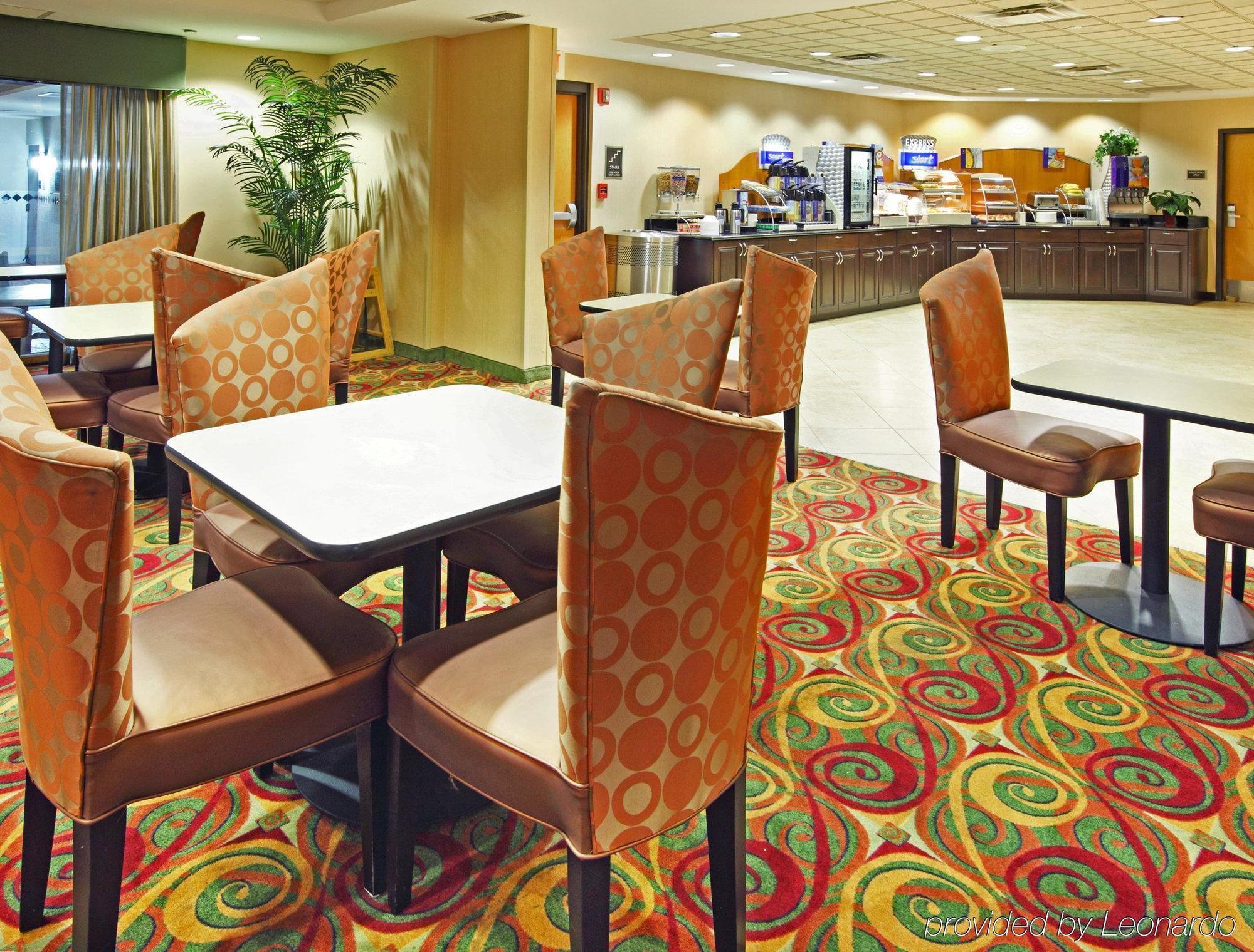 Hotel Holiday Express South By Ihg
