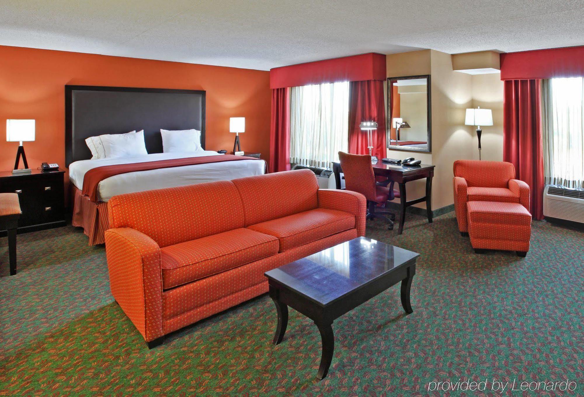 Hotel Holiday Express South By Ihg
